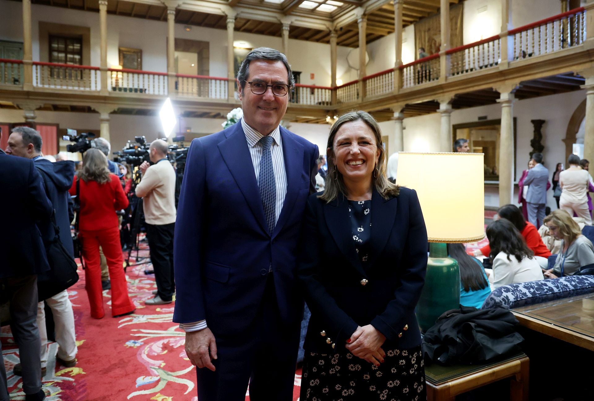 Garamendi con María Calvo (FADE)