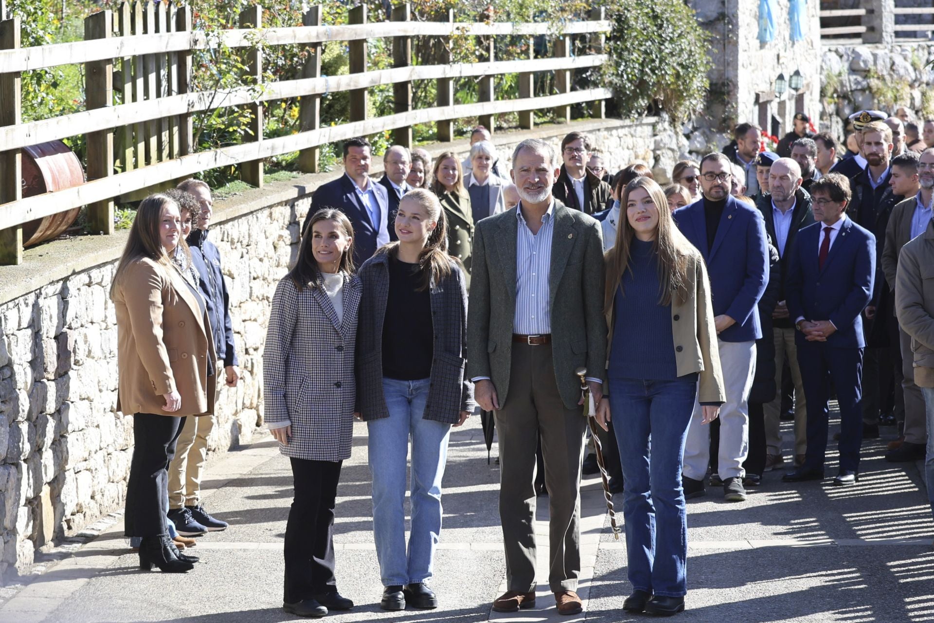 Sotres, pletórico: la visita real al Pueblo Ejemplar de Asturias, en imágenes