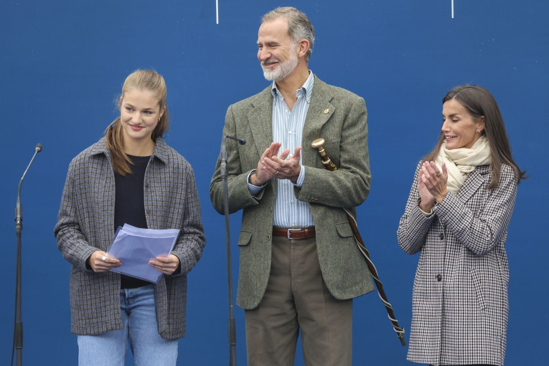 Sotres, pletórico: la visita real al Pueblo Ejemplar de Asturias, en imágenes