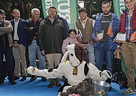 «Los ataques del lobo amenazan con la extinción de la ganadería y del quesu Gamonéu»