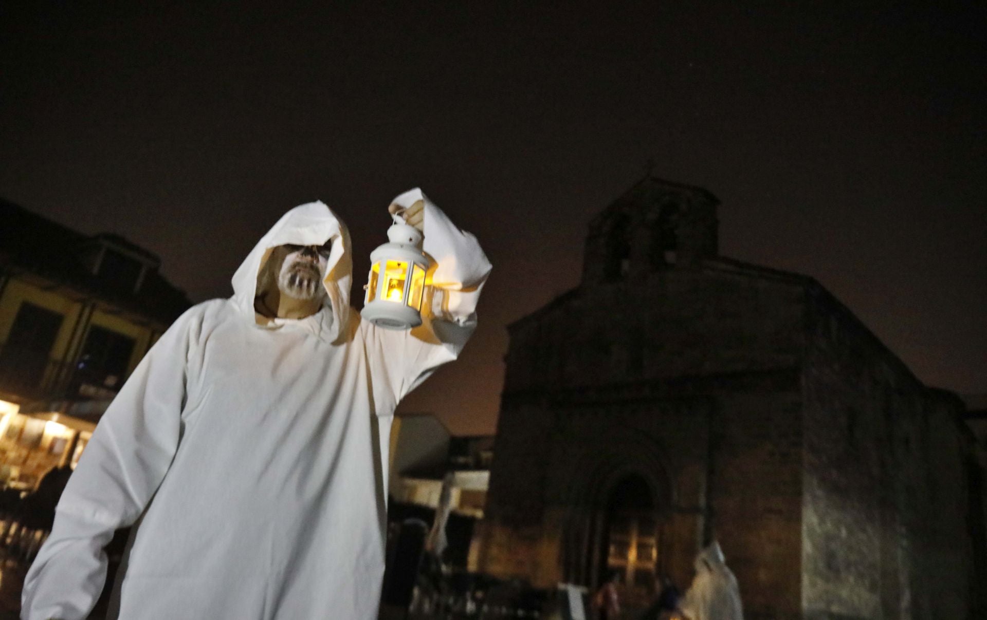 La Güestia silencia Avilés y Candás