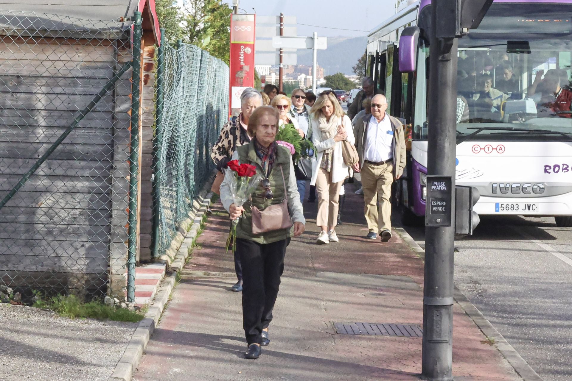 En fotos: Así ha sido la jornada de recuerdo en los cementerios asturianos