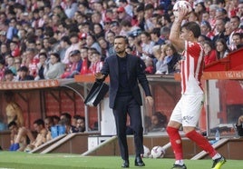 Rubén Albés pide tranquilidad a sus futbolistas.