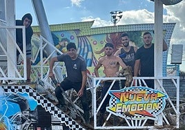 Parte de los feriantes asturianos que viajaron a Paiporta.