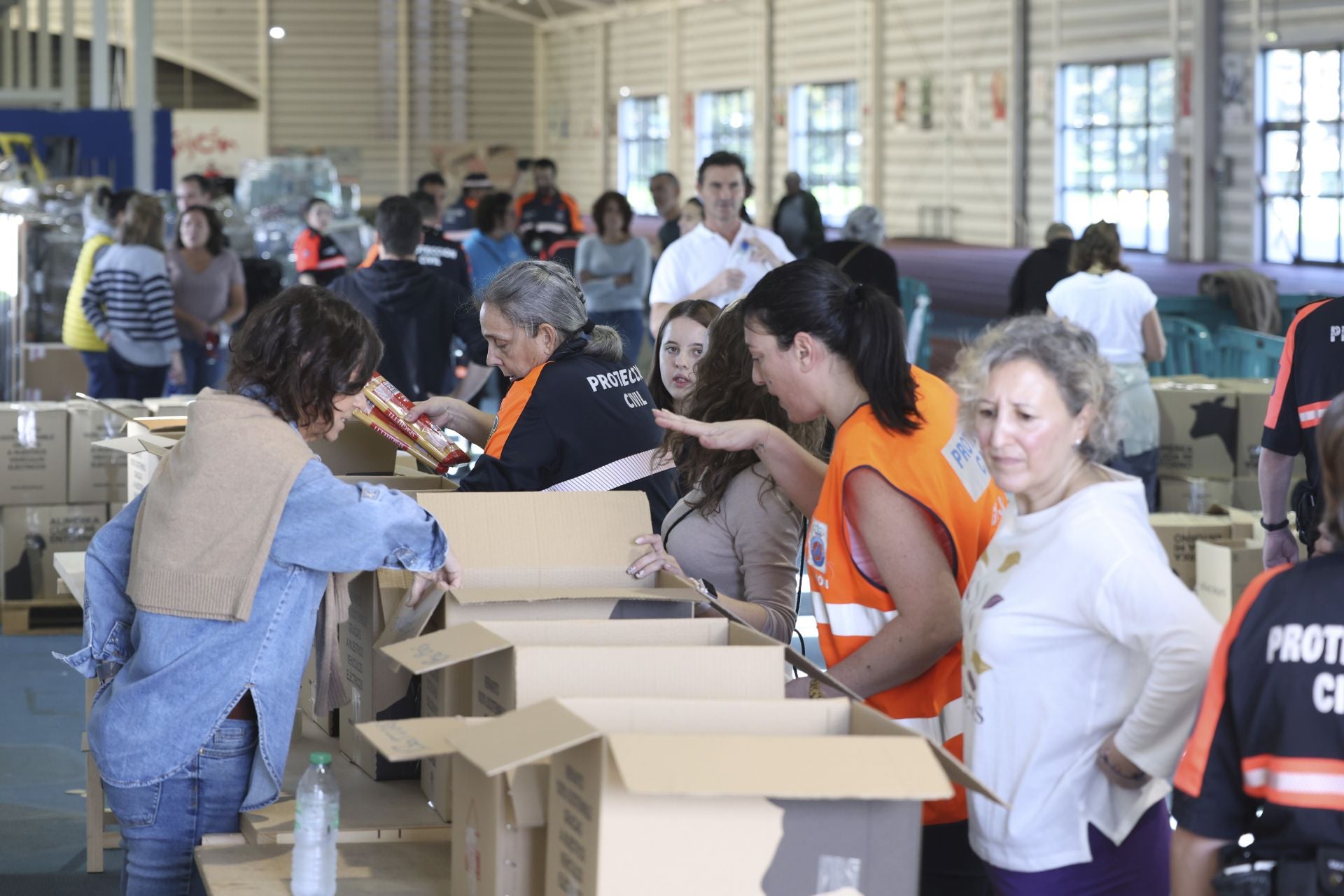 Las donaciones no cesan en Gijón