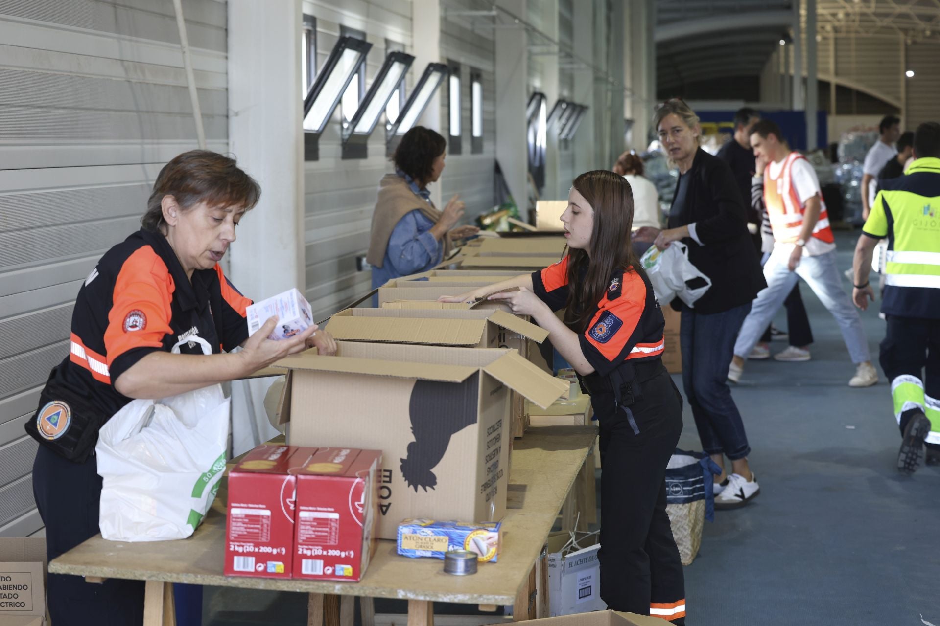 Las donaciones no cesan en Gijón