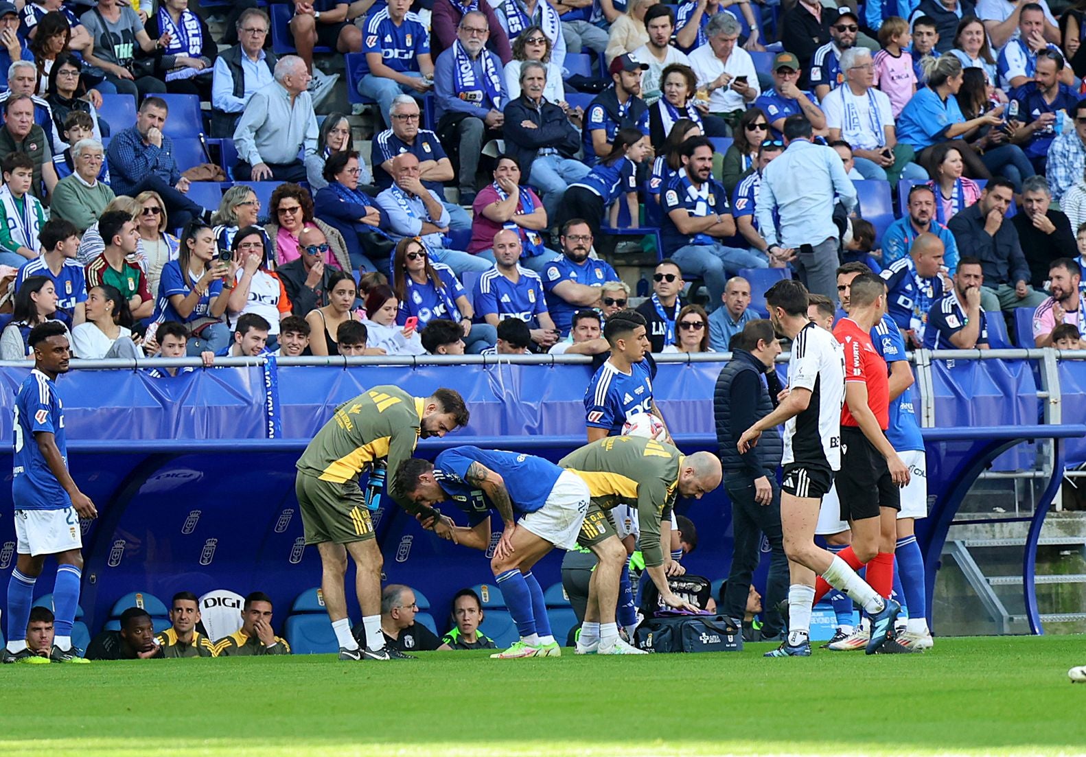 Fotos: Las jugadas del Real Oviedo-Burgos