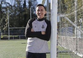 José Antonio Soler, en el entrenamiento del Real Avilés, ayer, en La Toba.