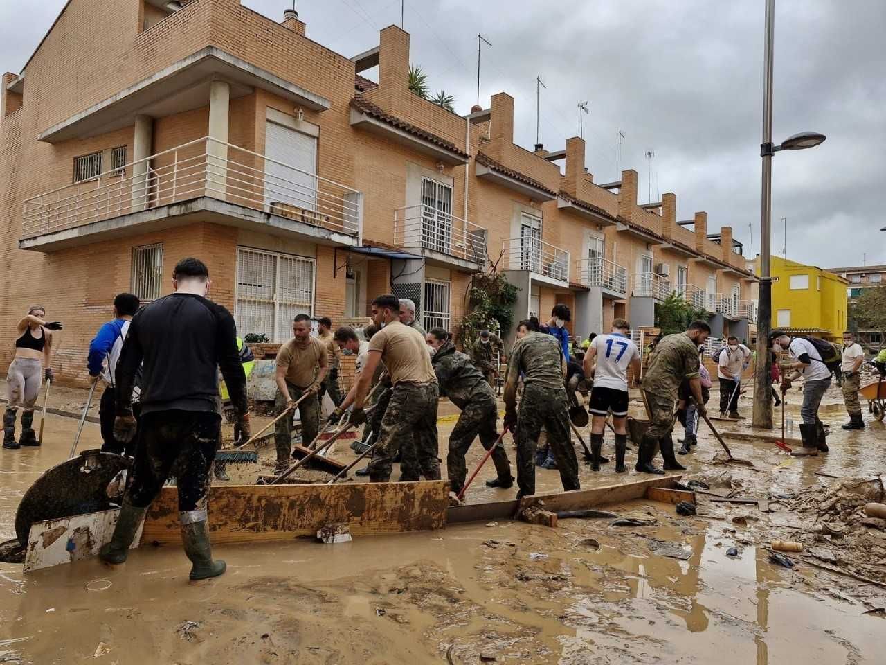 El Ejército de Tierra, sin descanso en las zonas afectadas por la DANA