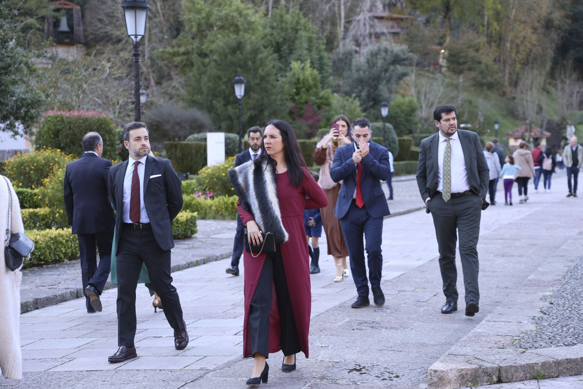 Boda de ensueño en Covadonga: Luz Cano y Alejandro Merino se casan en el Santuario