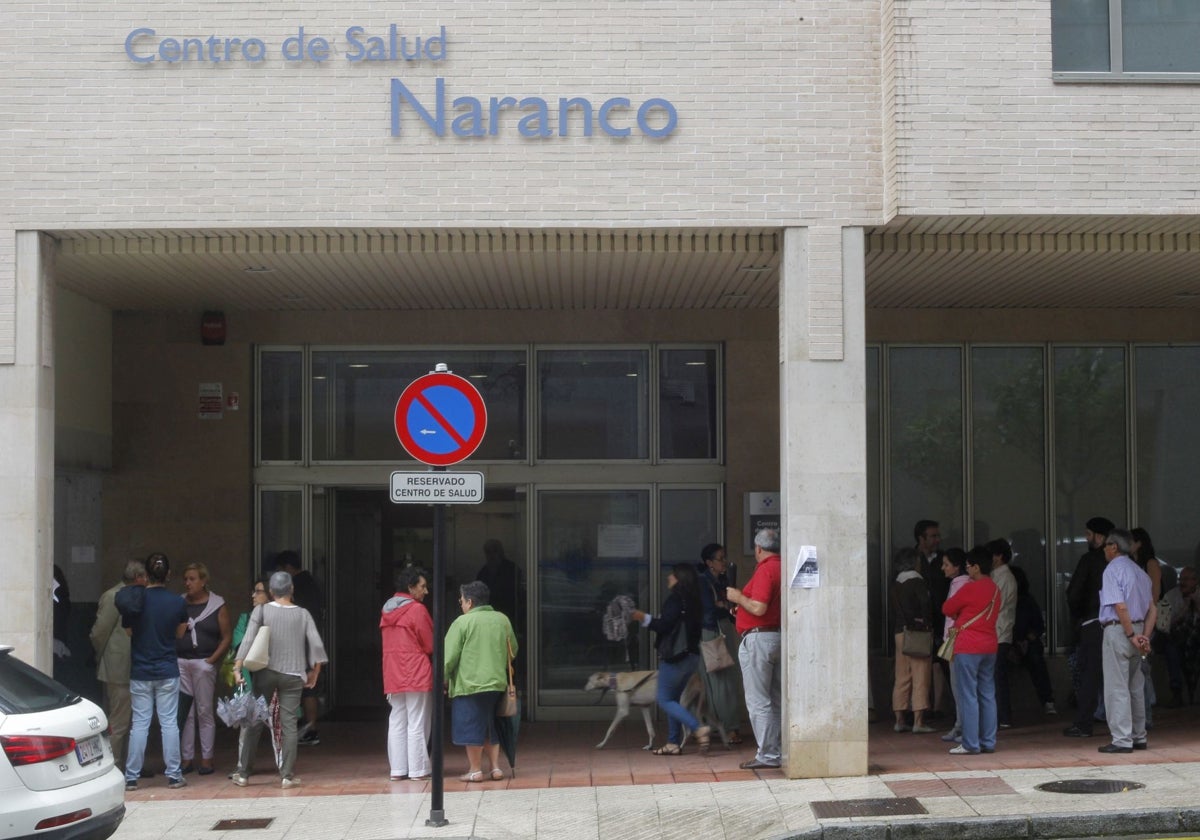 Ciudad Naranco saldrá a la calle este sábado para protestar por el centro de salud