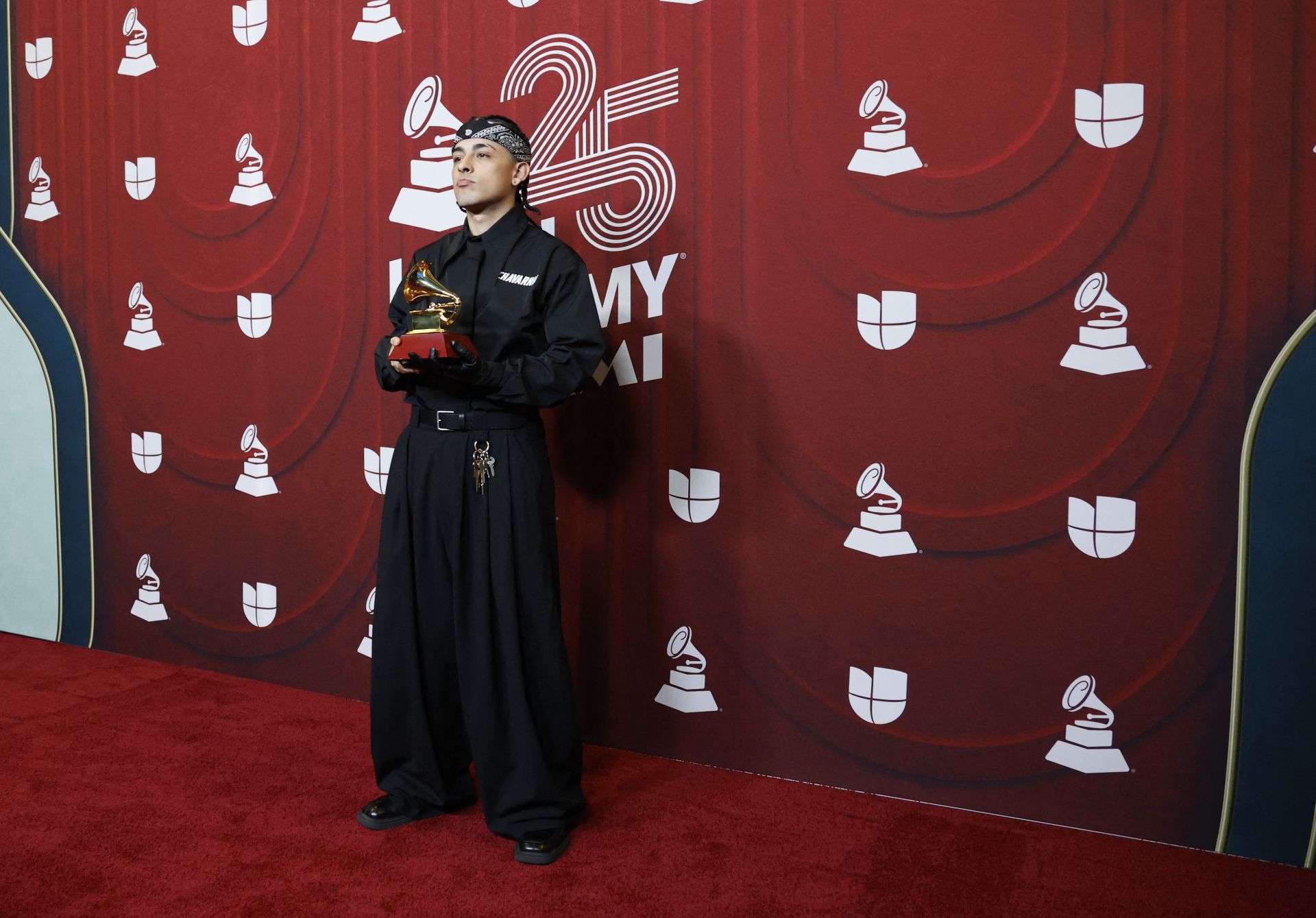 Música y mucho estilo: las mejores imágenes de los Grammy Latinos 2024