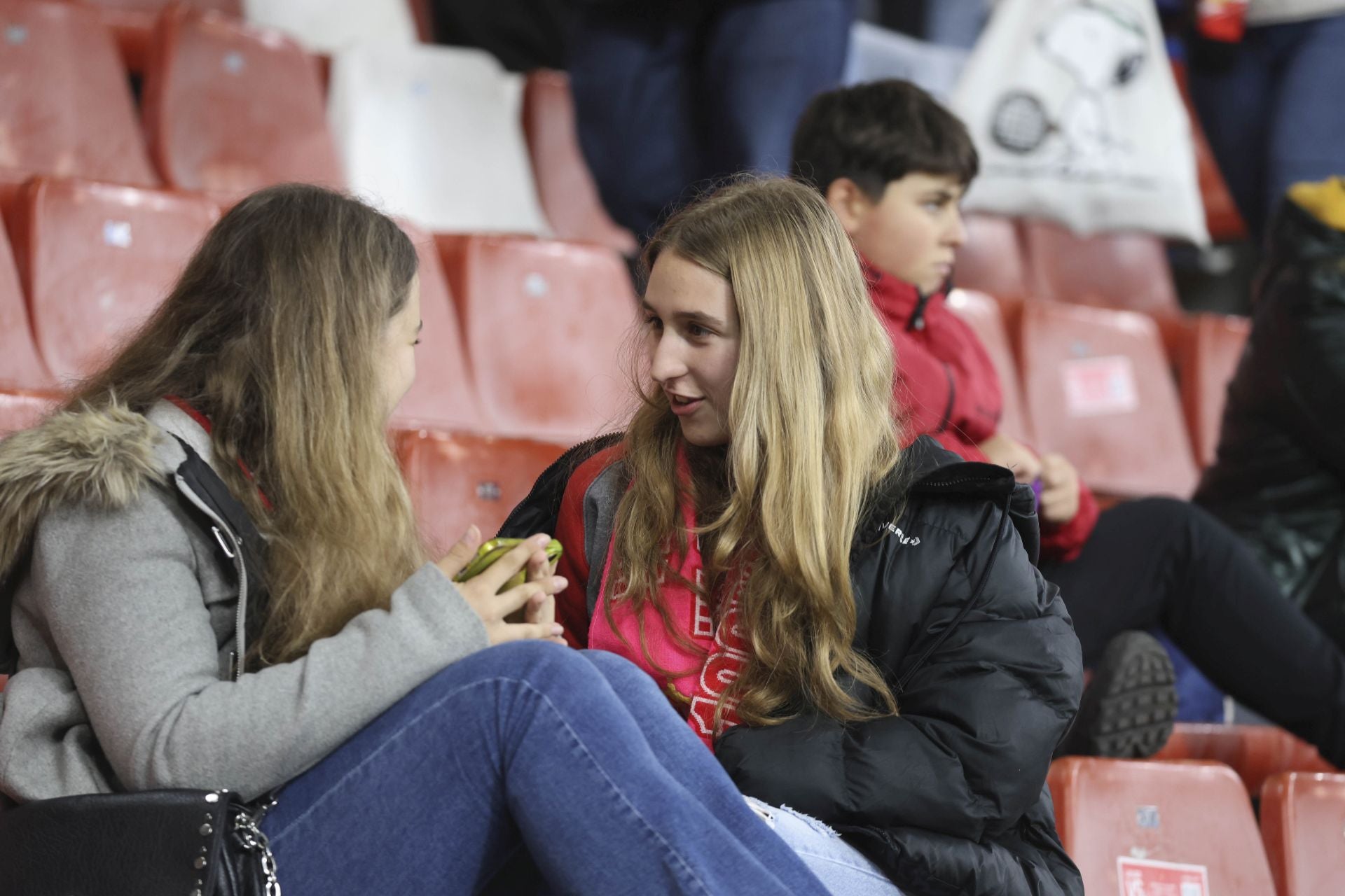 ¿Estuviste en el Sporting de Gijón - Granada? ¡Búscate!