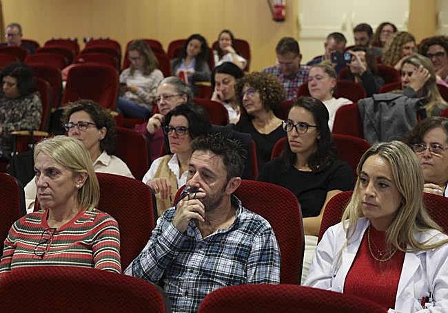 Asistentes a las III Jornadas del Uso Prudente de Antibióticos celebrada en el Hospital de Cabueñes.