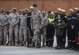 Felipe VI, en su visita al cuartel de Bétera el pasado día 12.