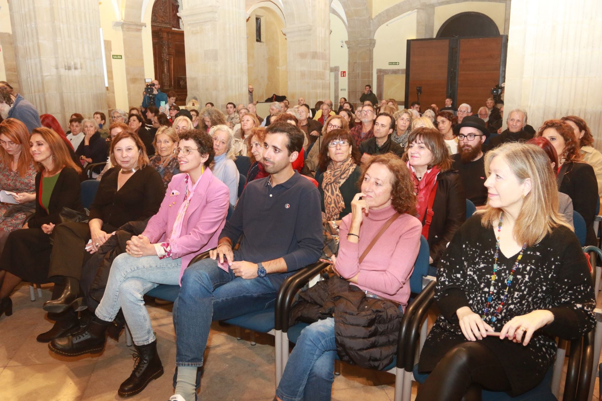 Ana Belén recibe en Gijón el Premio Pasionaria