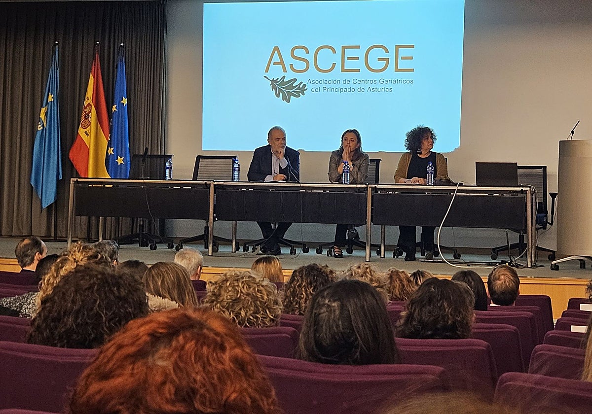 Juan Manuel Ferreira, María Calvo y Marta Del Arco.