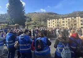 Concentración de esta mañana en Ciaño.