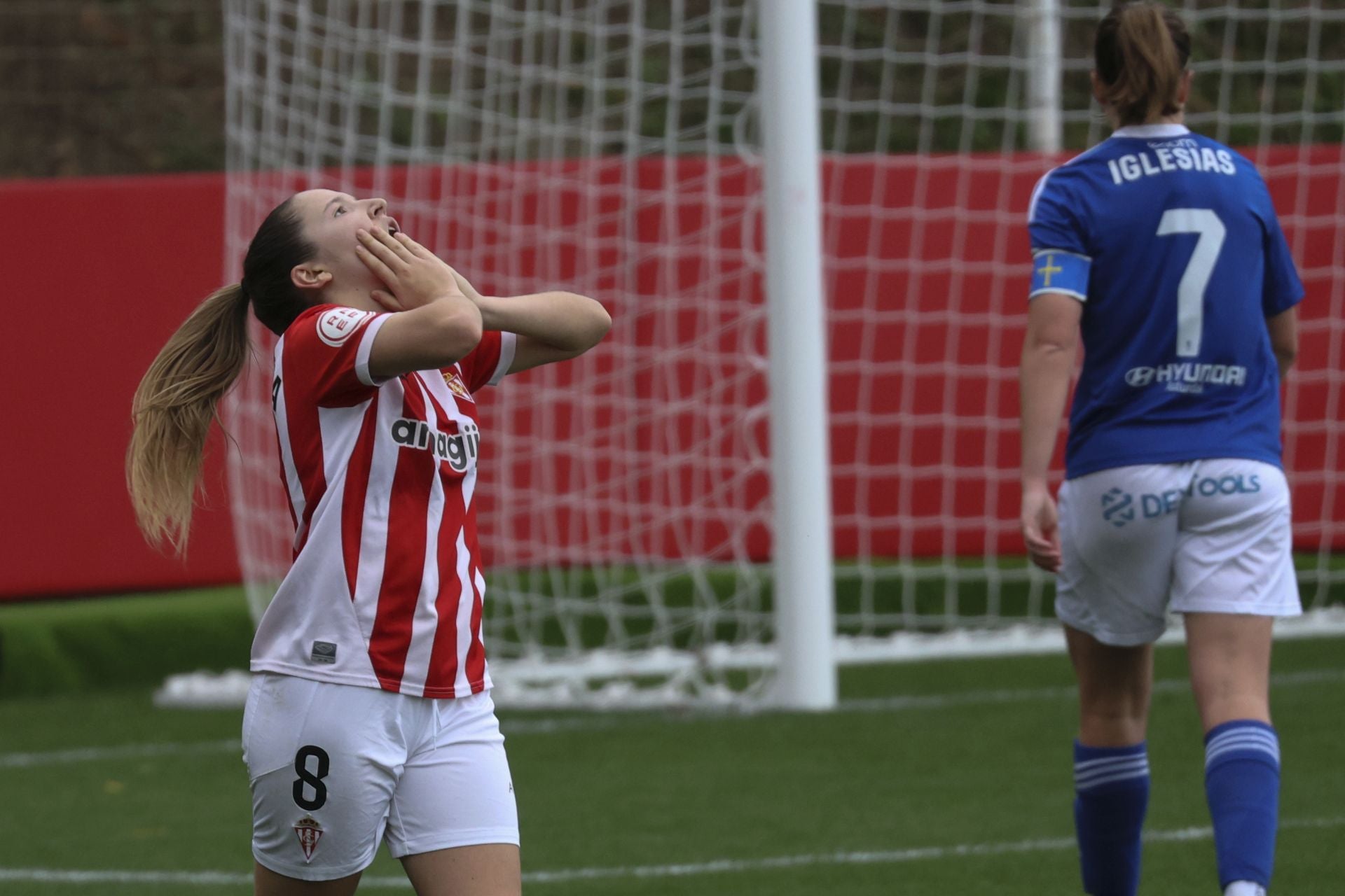 Las mejores imágenes del derbi femenino: Sporting de Gijón 2 - 0 Real Oviedo