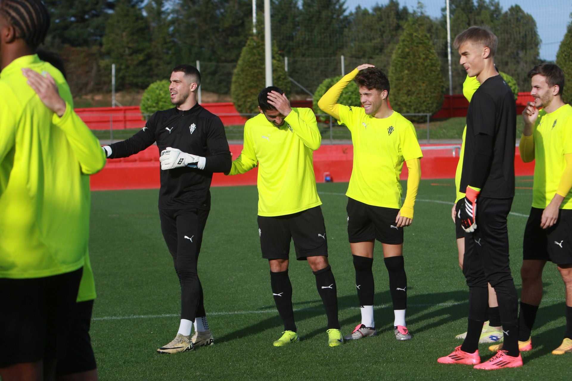 Entrenamiento del Sporting este sábado, 23 de noviembre de 2024