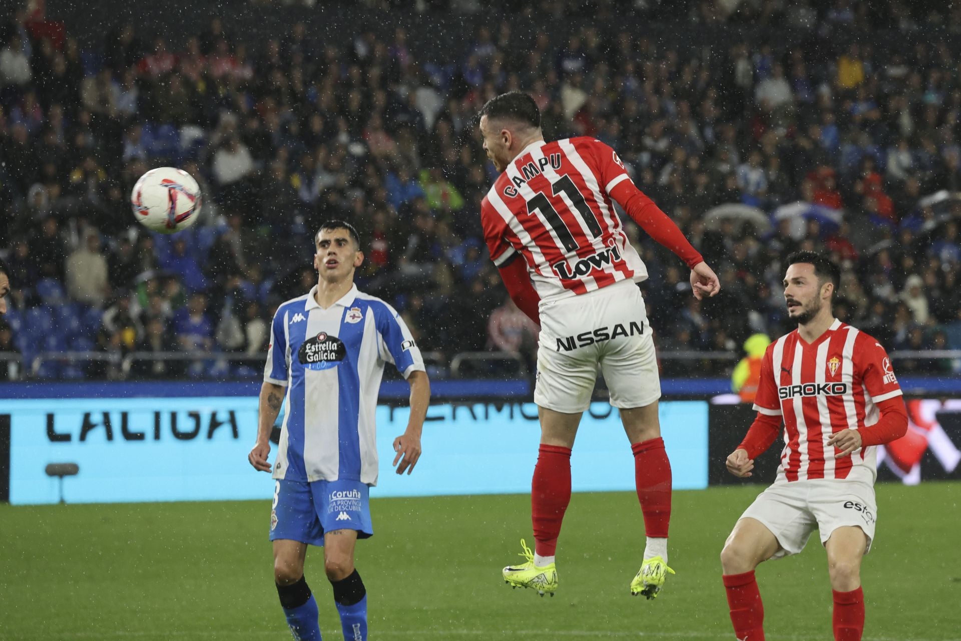 Las mejores imágenes del Deportivo de la Coruña - Sporting de Gijón