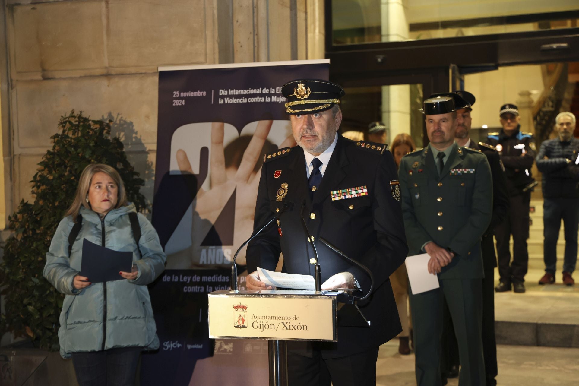 Gijón condena la violencia contra la mujer