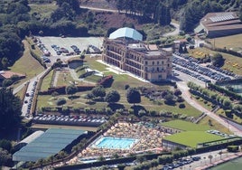 El Centro Asturiano de Oviedo a vista de pájaro.