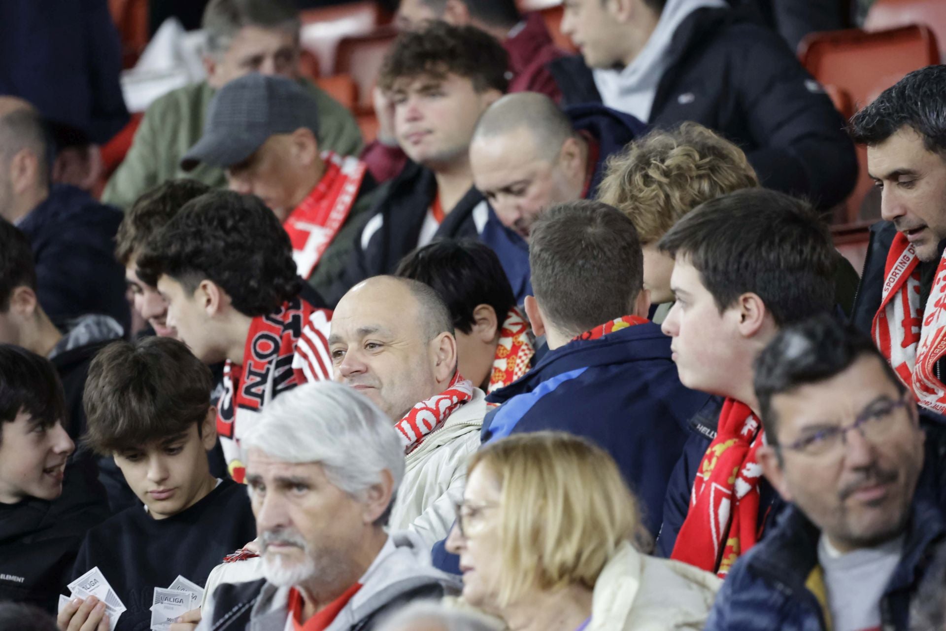 ¿Estuviste en el Sporting de Gijón - Córdoba? ¡Búscate!