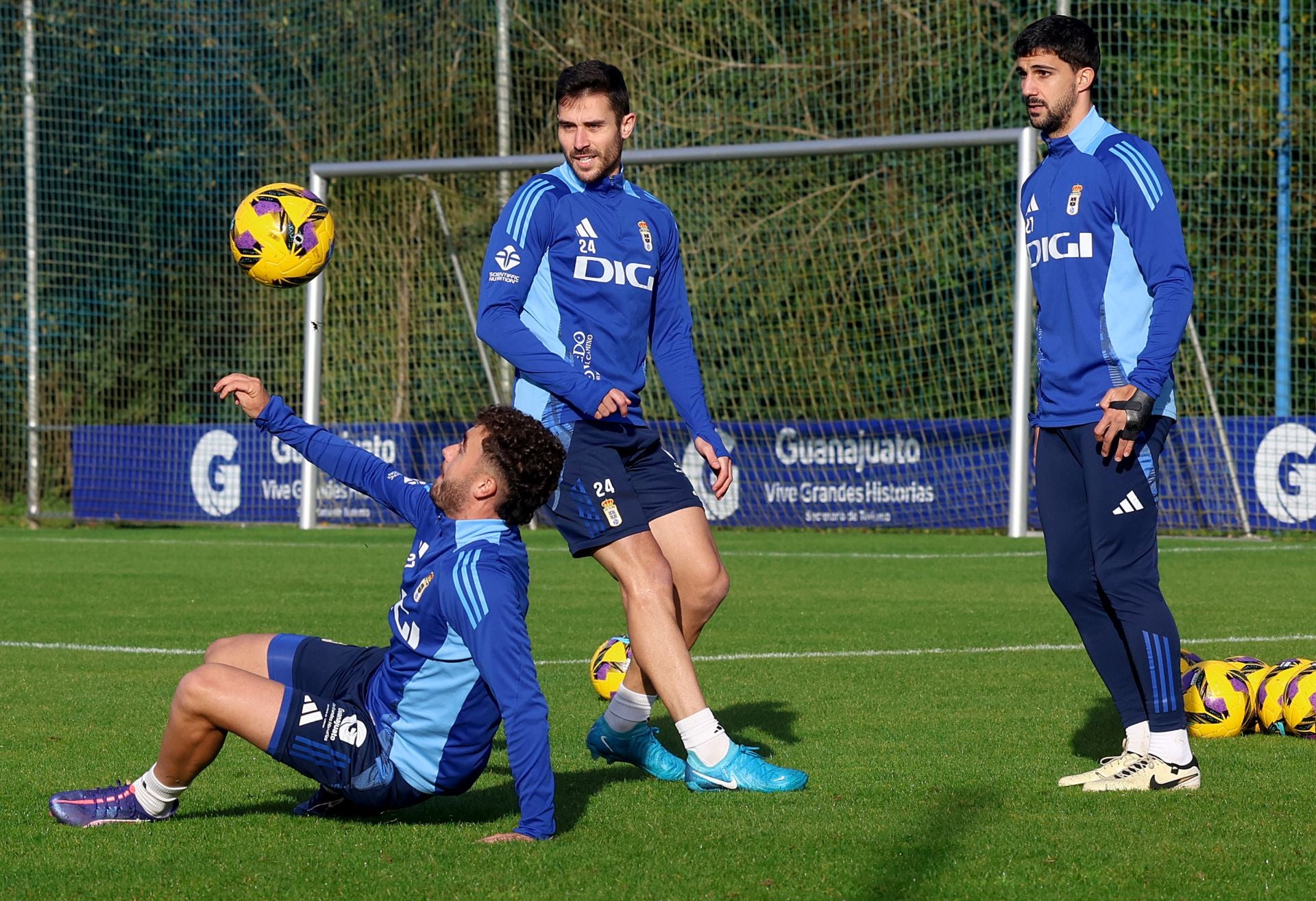 Entrenamiento del Real Oviedo (07/12/24)