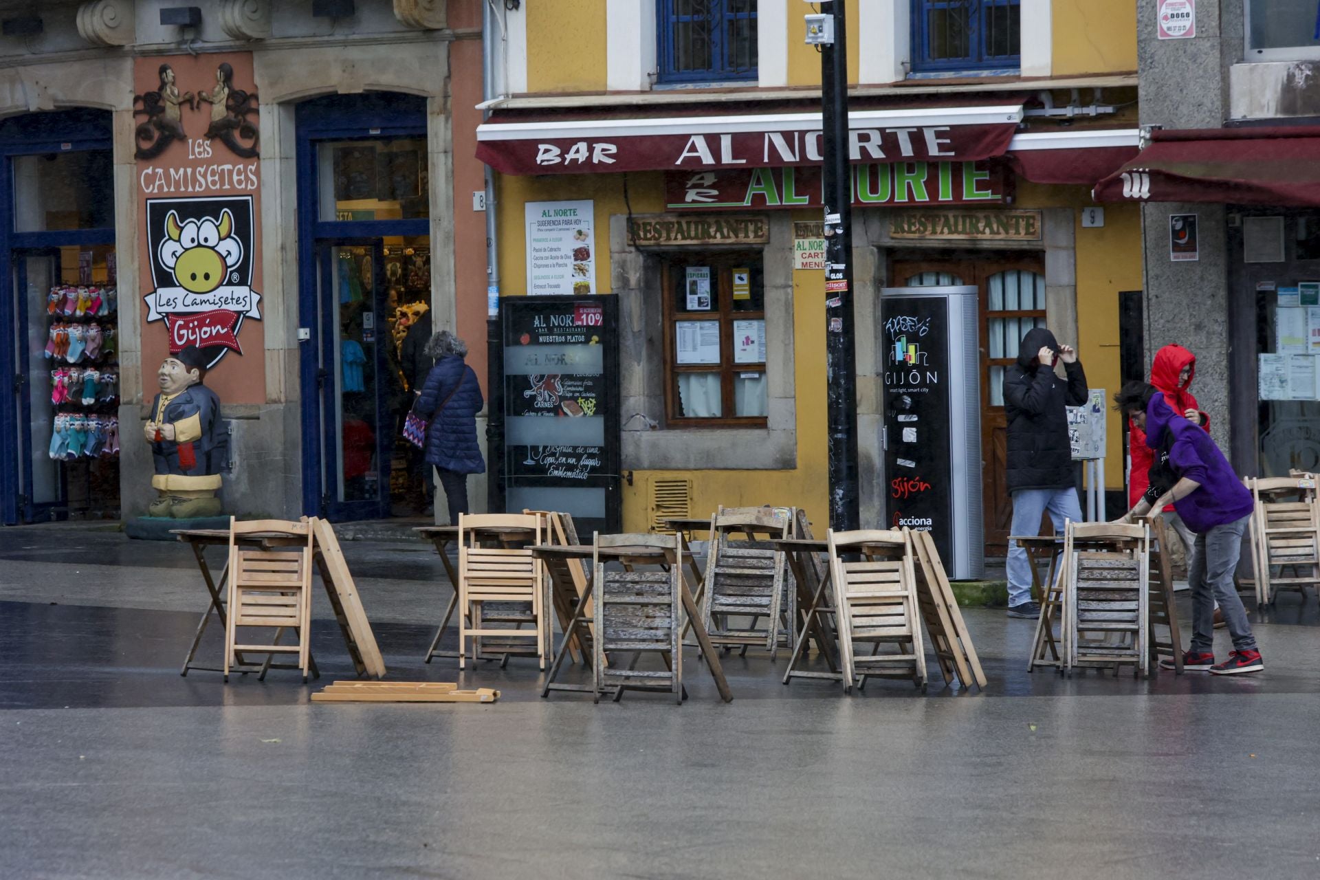 Vientos de invierno en Asturias: vendaval en la antesala a las nevadas