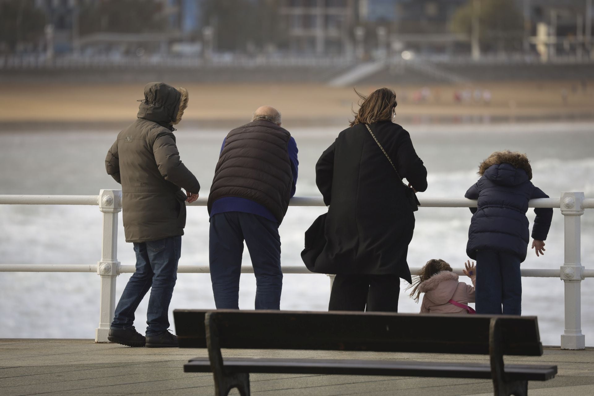 Vientos de invierno en Asturias: vendaval en la antesala a las nevadas