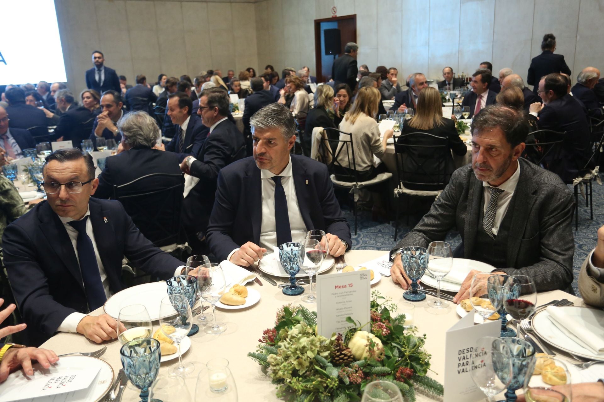 La cena solidaria &#039;Desde Asturias para Valencia&#039;, en imágenes