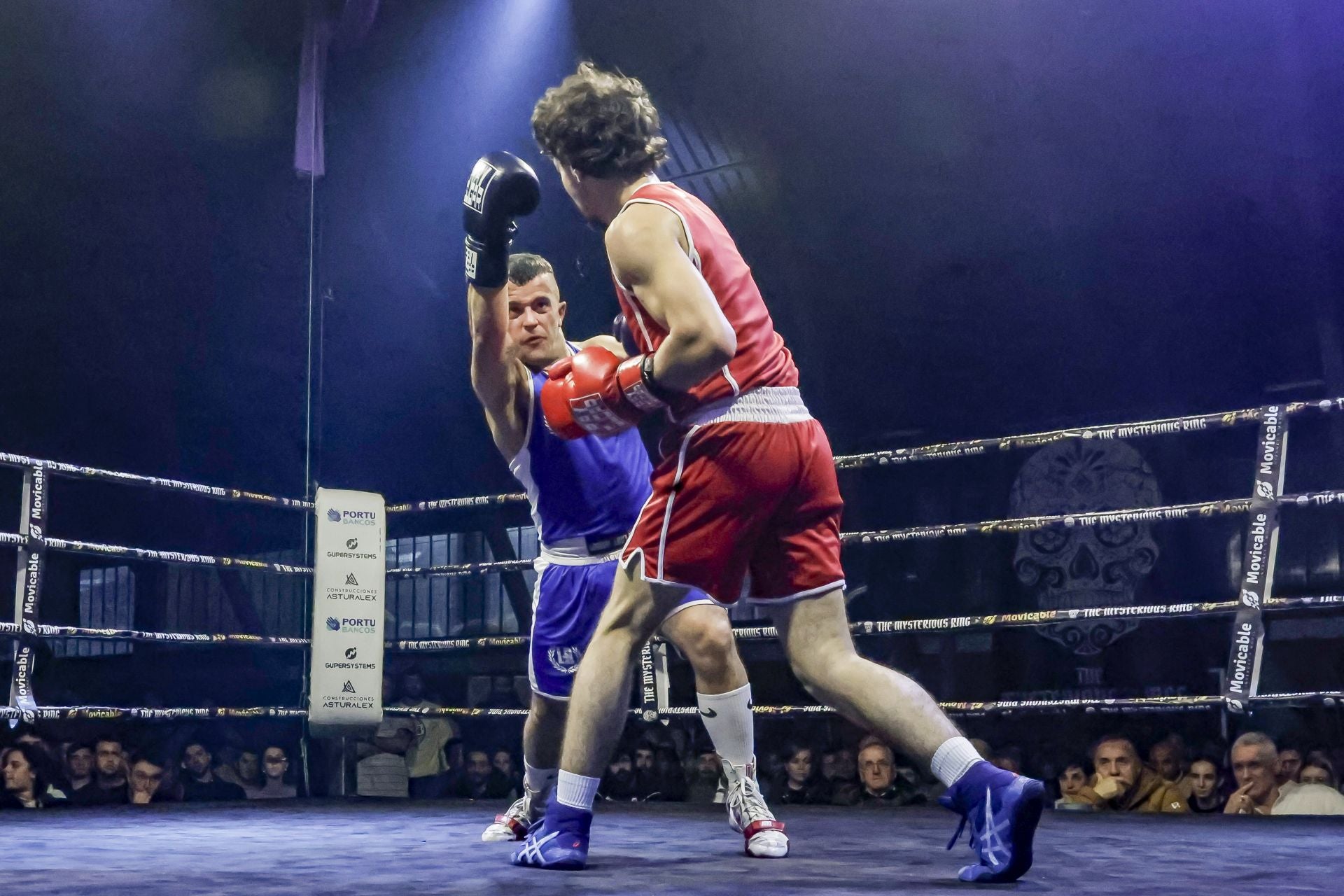 Las mejores fotos de los combates de boxeo de élite en Castrillón