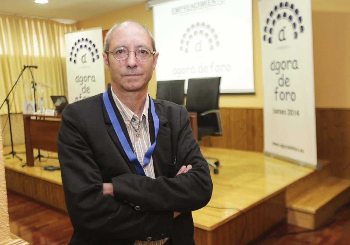 Fallece a los 67 años el reputado economista gijonés David Rivas Infante