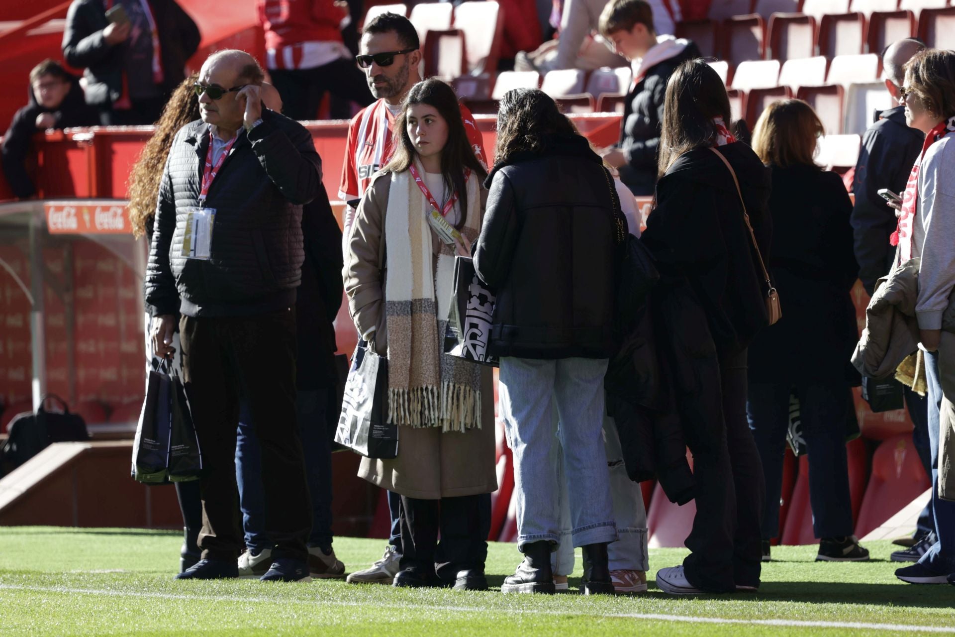 ¿Estuviste en el Sporting de Gijón - Racing de Ferrol? ¡Búscate en las fotos!