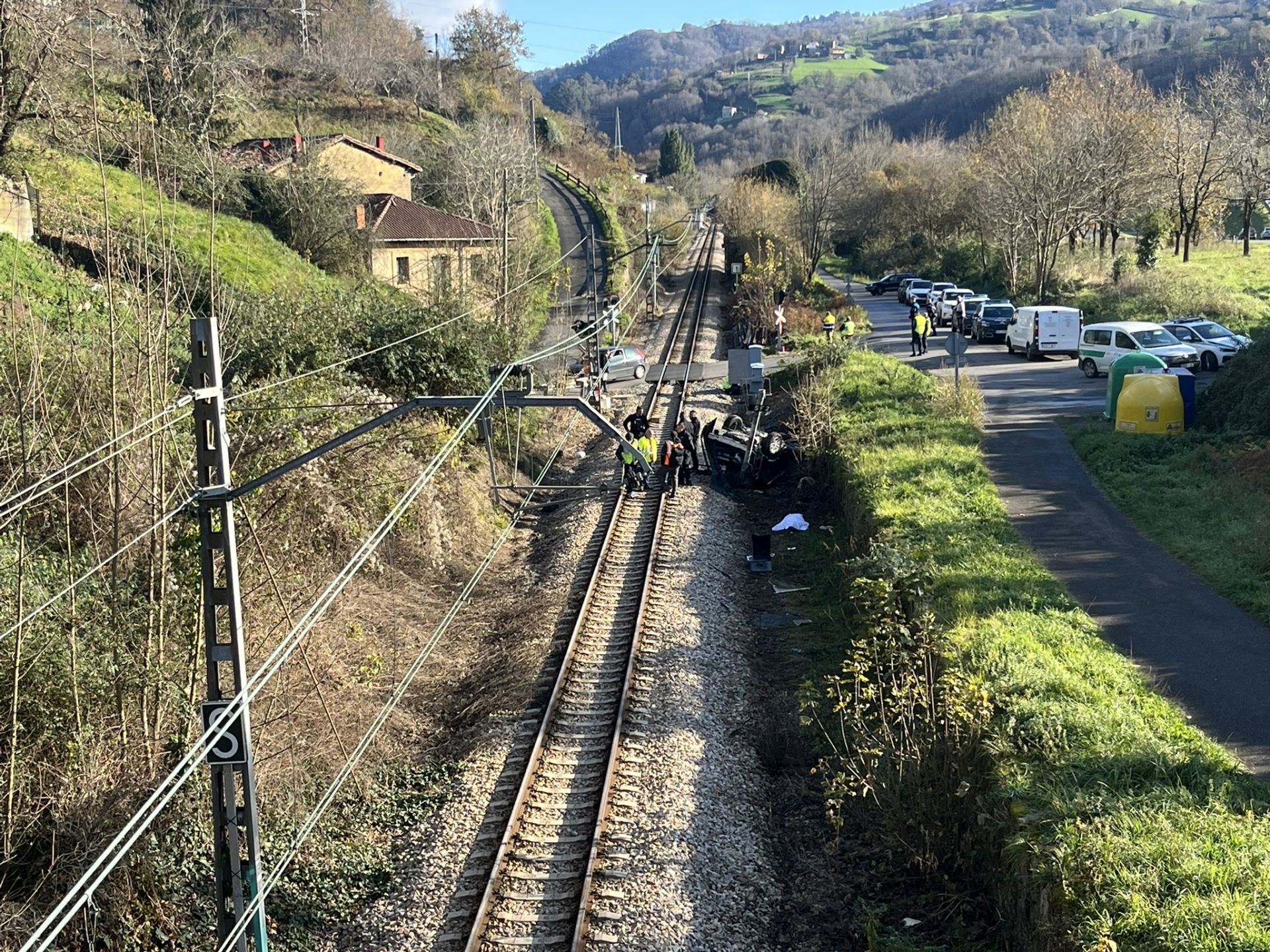 Trágico accidente en Langreo: muere un conductor arrollado por un tren
