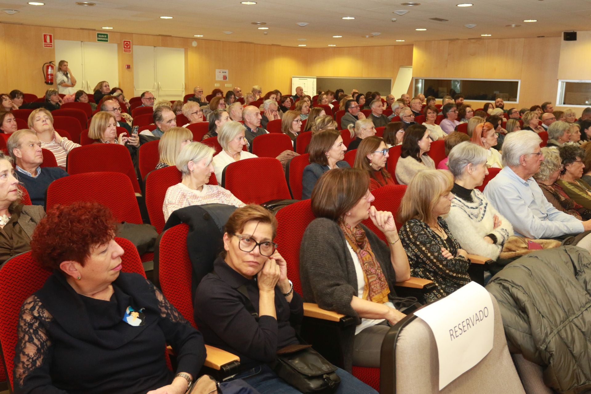 Homenaje a los profesionales del Área Sanitaria V que se jubilan