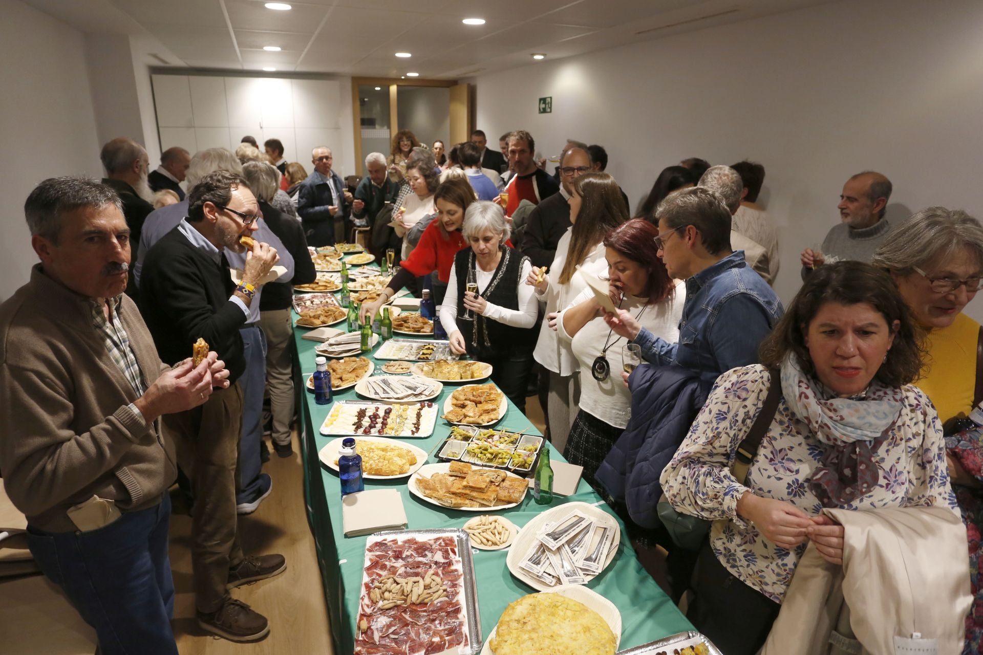 La Asociación contra el cáncer recibe el apoyo de Gijón