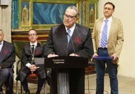 Faustino Martínez en el acto de entrega de distinciones del Colegio de Abogados de Gijón en 2022.