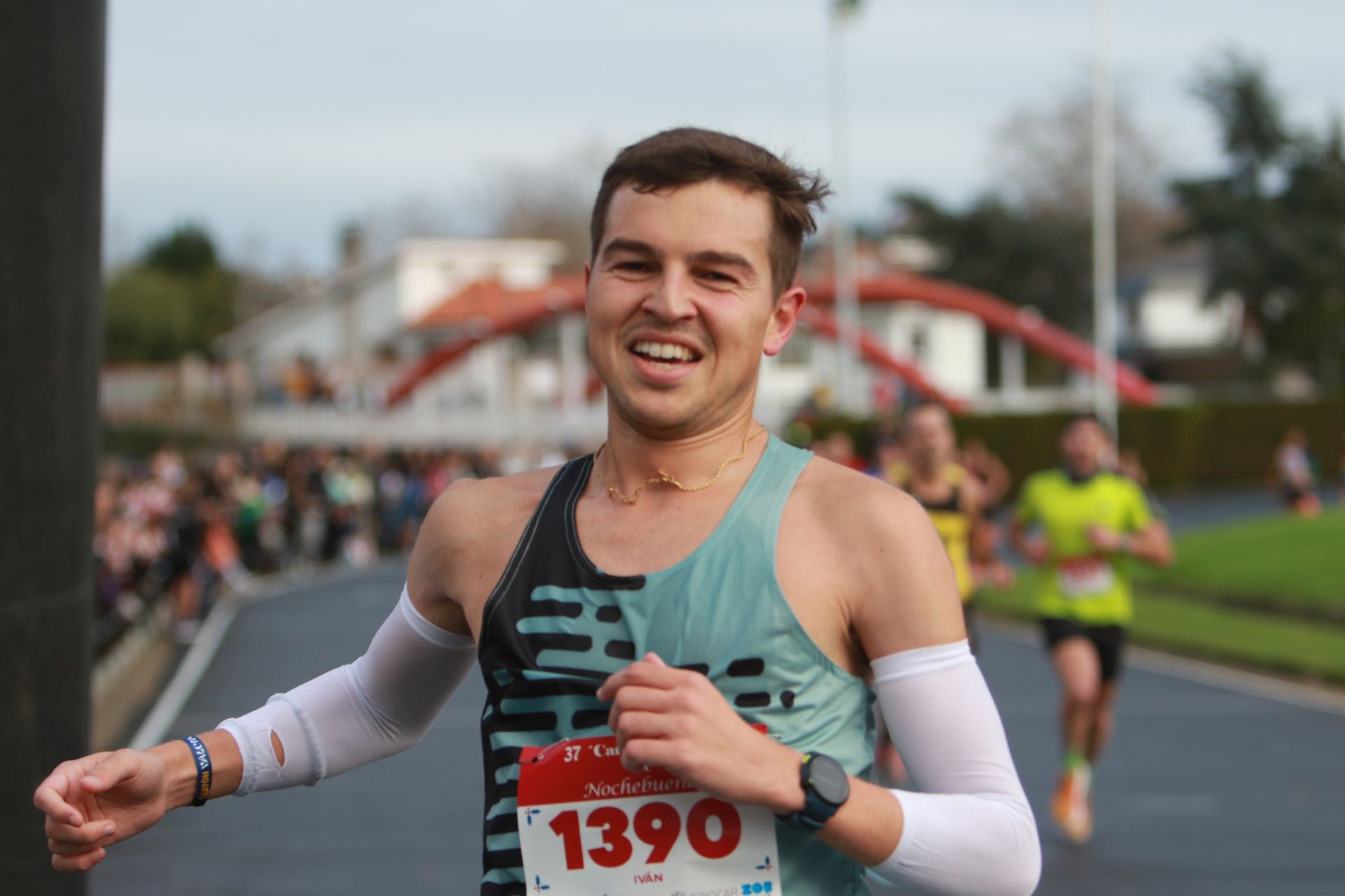 Una carrera mañanera para empezar la Nochebuena en Gijón