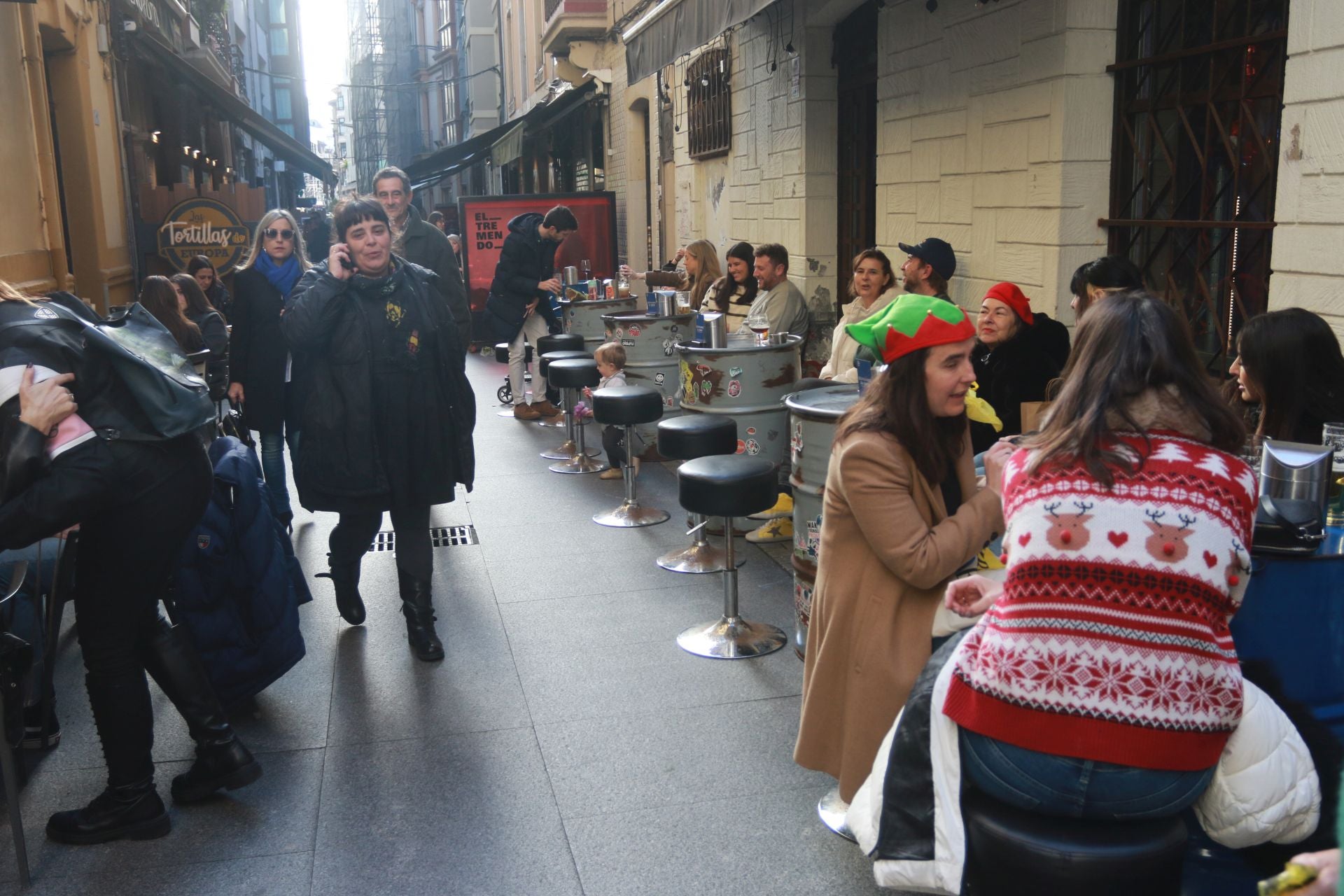 De vermuteo en Nochebuena: Asturias brinda en las terrazas