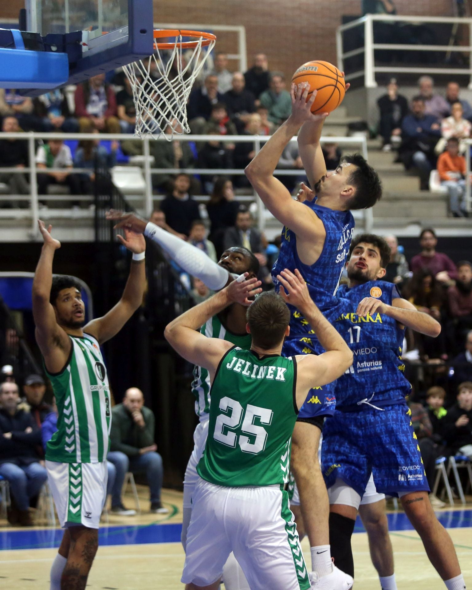 Alimerka Oviedo 78 - 82 Betis, en imágenes