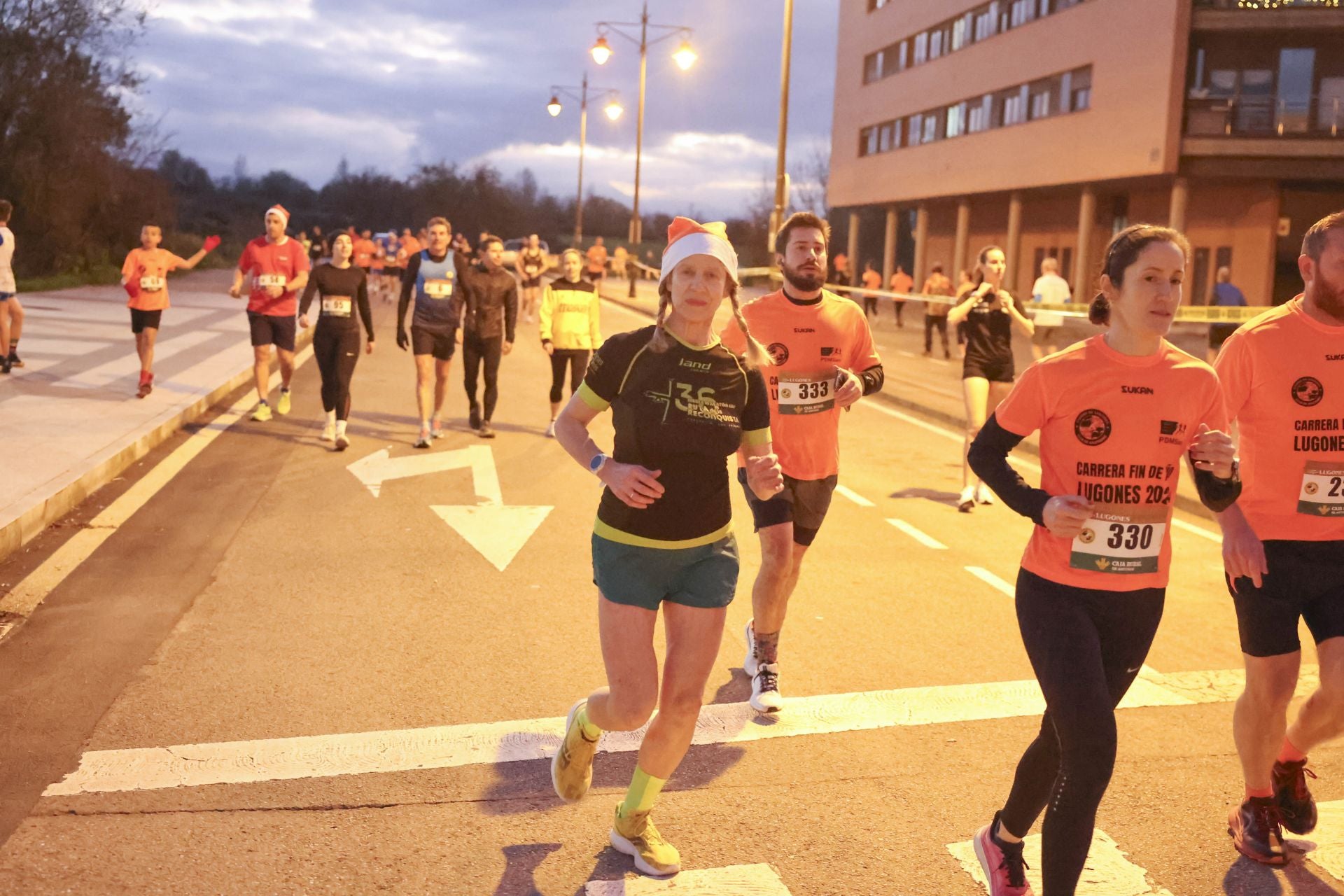 Las mejores fotos de la Carrera Fin de Año de Lugones