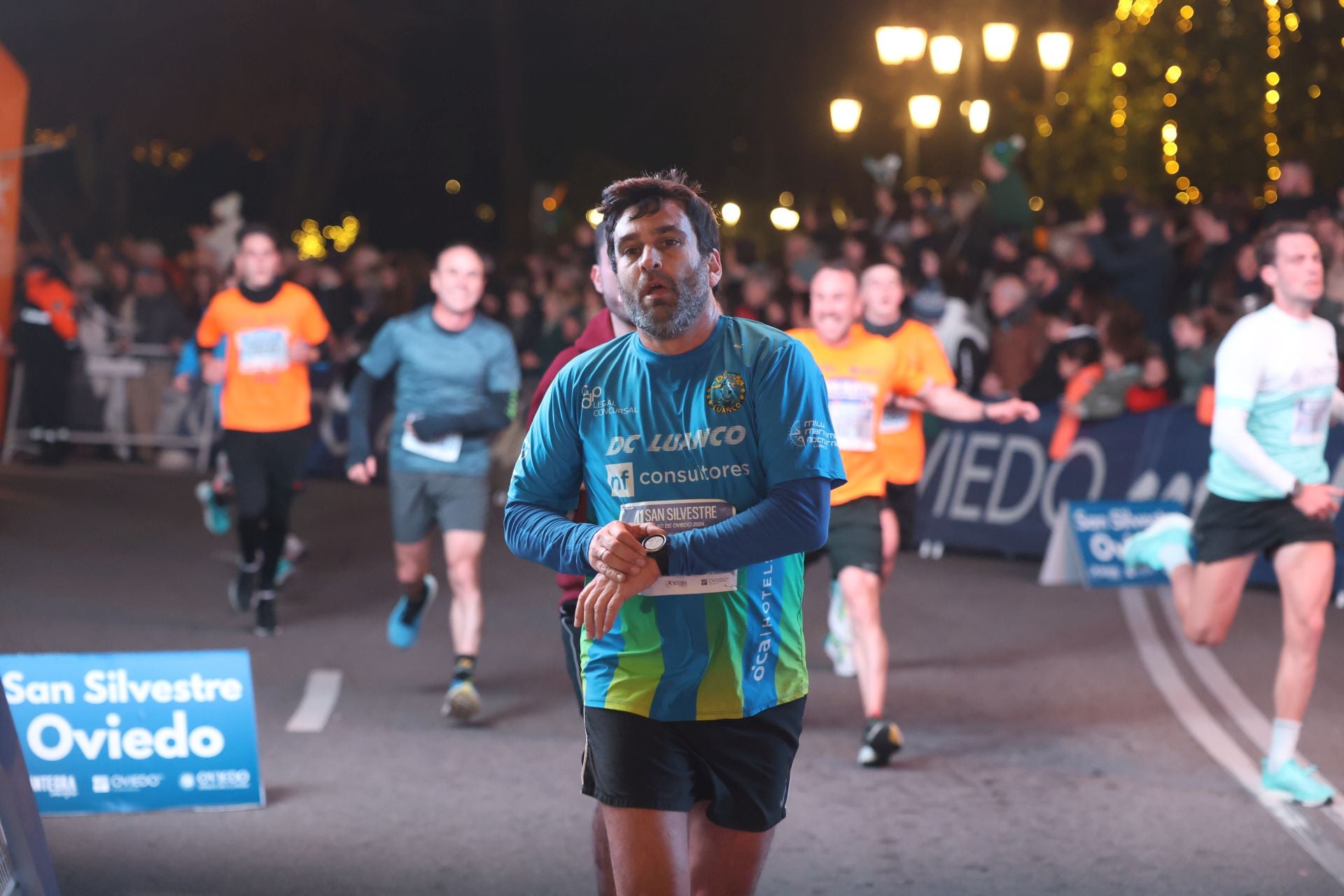 Oviedo despide el año a golpe de zapatilla por San Silvestre