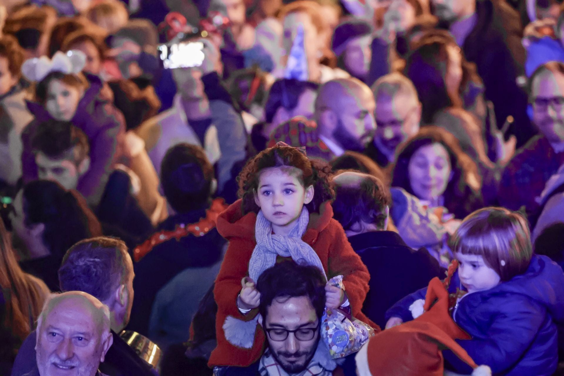 Los más pequeños reciben el año adelantado en las pequecampanadas de Gijón