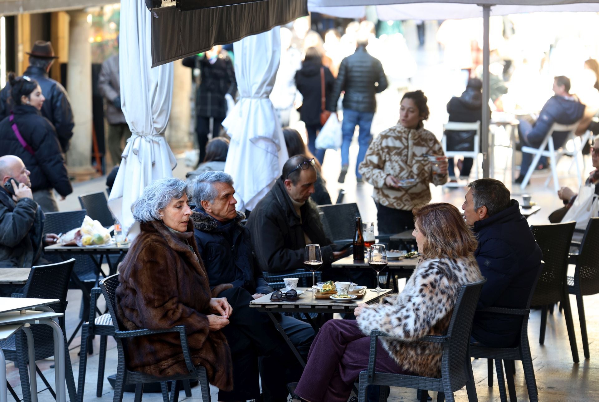 Asturias, de terraceo para brindar por el nuevo año