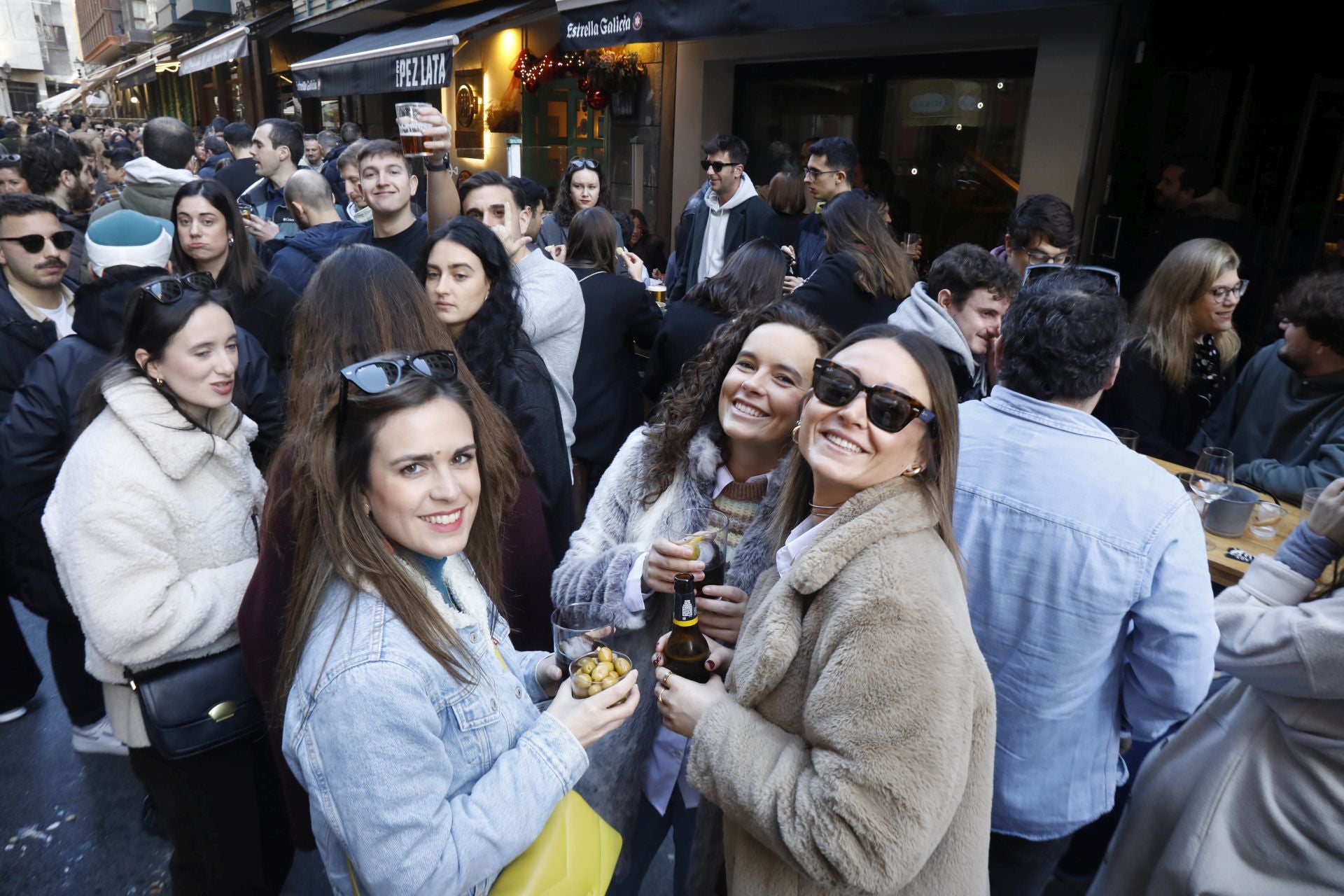 Asturias, de terraceo para brindar por el nuevo año