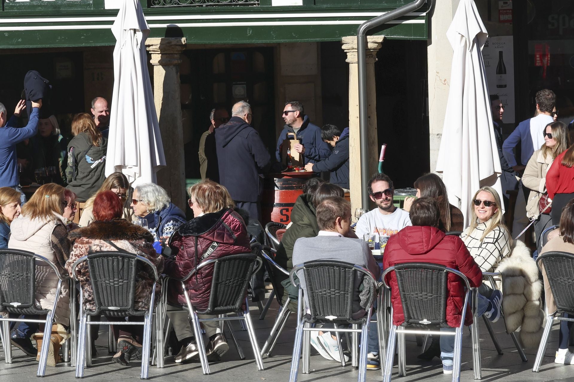 Asturias, de terraceo para brindar por el nuevo año