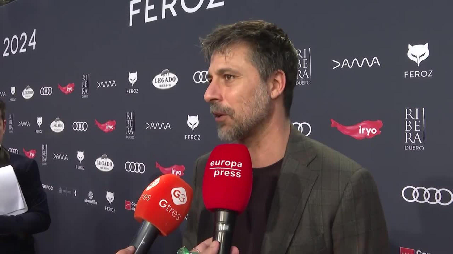 Hugo Silva confiesa a quién dedica su nominación a los Goya