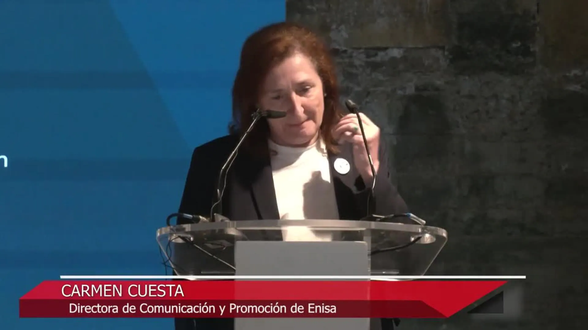 Los Premios EmprendeXXI reconocen a Tutrocito, que diseña y vende mobiliario y materiales